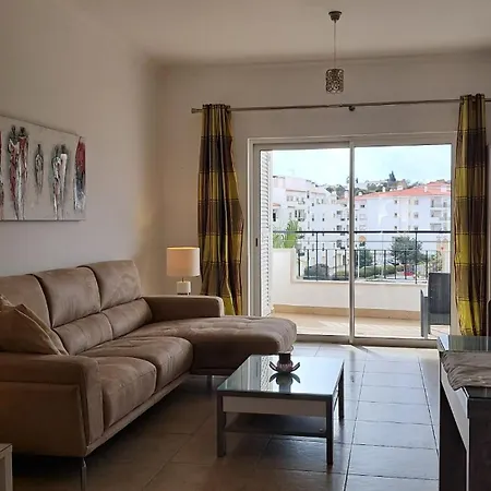 アパート Vibes Spacious 2 Bedroom Flat With Terraces And Pool