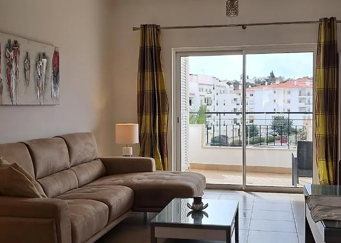 アパート Vibes Spacious 2 Bedroom Flat With Terraces And Pool