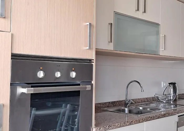 Vibes Spacious 2 Bedroom Flat With Terraces And Pool アパート *