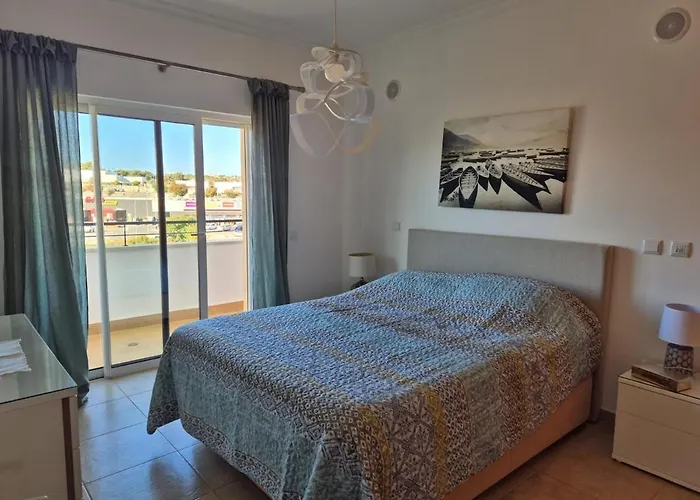 アパート Vibes Spacious 2 Bedroom Flat With Terraces And Pool