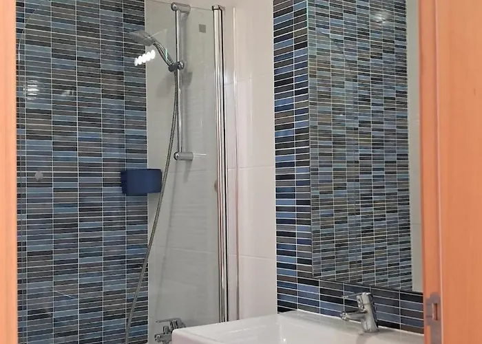 Vibes Spacious 2 Bedroom Flat With Terraces And Pool