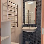 Vibes Spacious 2 Bedroom Flat With Terraces And Pool *
