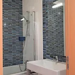 Vibes Spacious 2 Bedroom Flat With Terraces And Pool