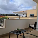 Apartmán Vibes Spacious 2 Bedroom Flat With Terraces And Pool