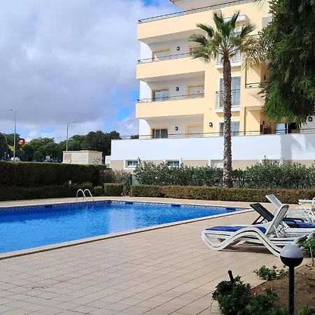 Apartment Vibes Spacious 2 Bedroom Flat With Terraces And Pool *